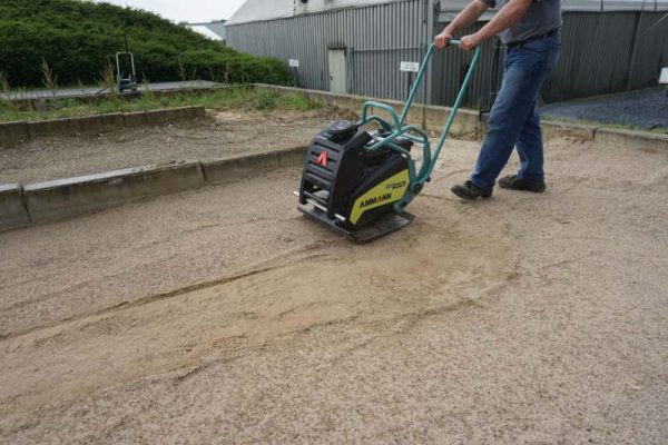 ammann-piastra-vibrante-APF-15_40-4