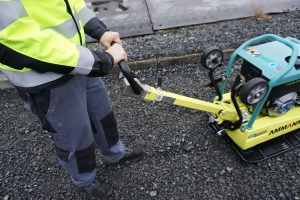 ammann-piastra-vibrante-APR-22_40-7