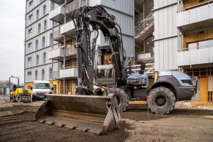 mecalac-escavatore-E12-7