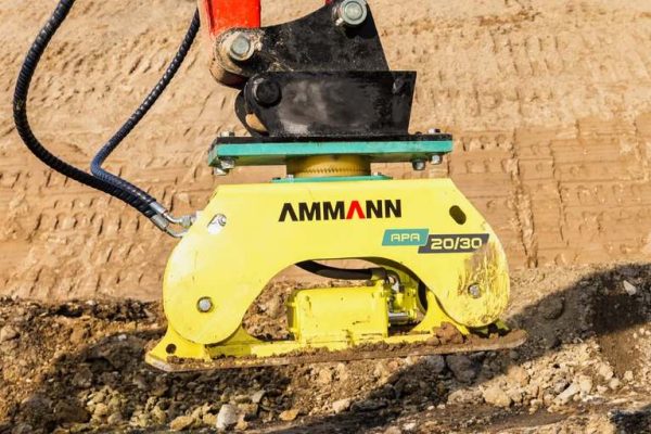 piastra-escavatore-ammann-APA-20_30-4