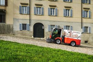 spazzatrice-stradale-Dulevo-D-Zero-2-4