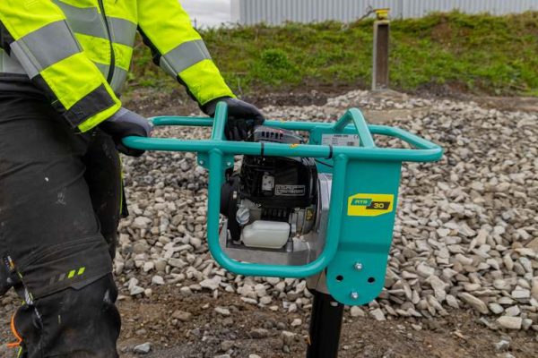 vibrocostipatore-ammann-ATR-30-3