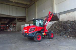 yanmar-pala-gommata-V120-12
