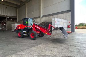 yanmar-pala-gommata-V120-3