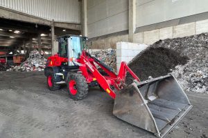 yanmar-pala-gommata-V120-6